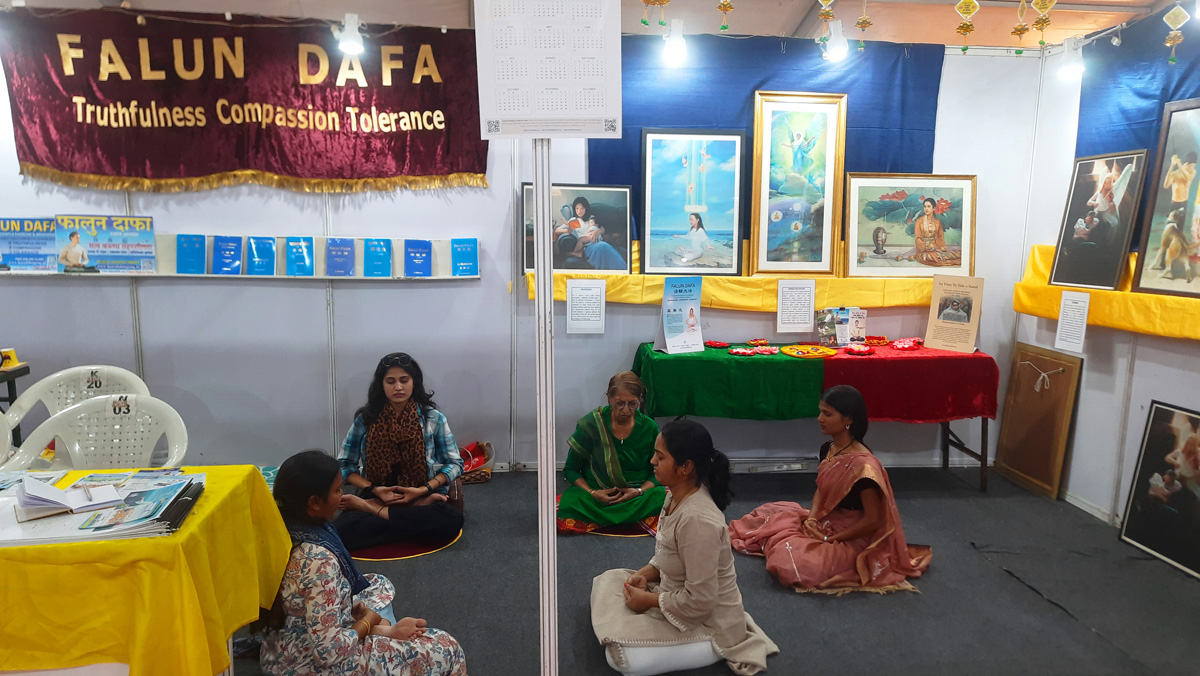 Image for article อินเดีย : แนะนำฝ่าหลุนต้าฝ่าในงานหนังสือประจำปีครั้งแรกที่เมืองปูเน่