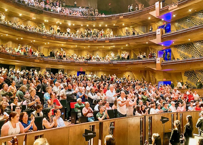 Image for article เสินยวิ่นปิดฤดูกาล 2025 ในฝรั่งเศสและสหรัฐอเมริกา : 