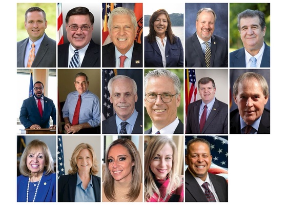 Image for article เจ้าหน้าที่สหรัฐอเมริกาทุกระดับรับรองวันฝ่าหลุนต้าฝ่าโลกและอาจารย์หลี่หงจื้อ (ตอนที่ 3)