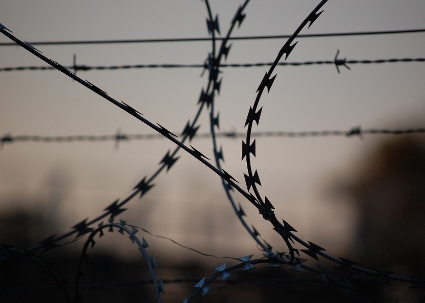 Image for article ชายชาวเหอเป่ย์วัย 55 ปีถูกส่งตัวเข้าเรือนจำเพื่อรับโทษจําคุก 3 ปี ก่อนหน้านี้เคยถูกจําคุก 12 ปีในข้อหาฝึกฝ่าหลุนกง